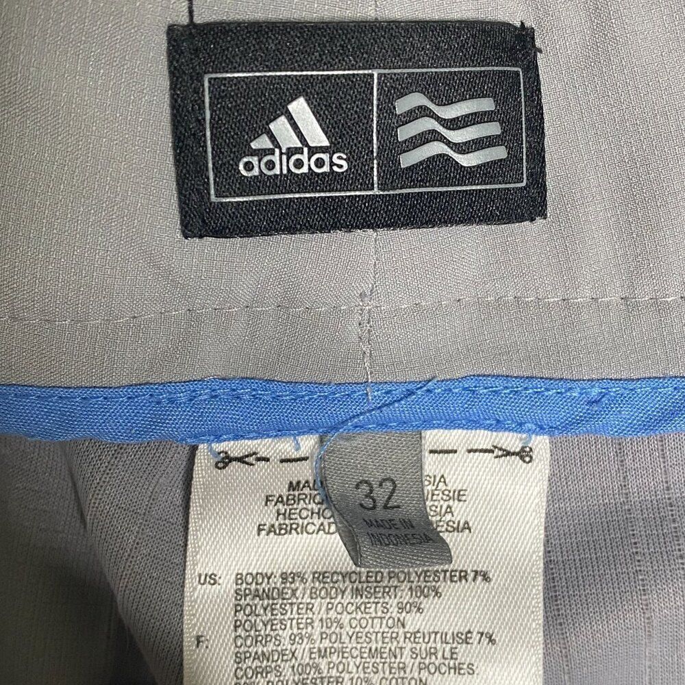 Adidas Light Gray Flat Front Mens Shorts Size 32 - Picture 5 of 5